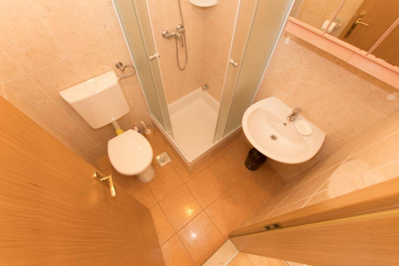 Sea View Apartments Borie Крвавіца Екстер'єр фото